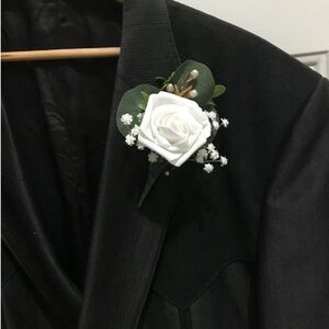 NEW White Rose Boutonniere